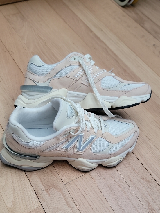 New Balance Shoes - New Balance 9060 Sneakers - Worn Once